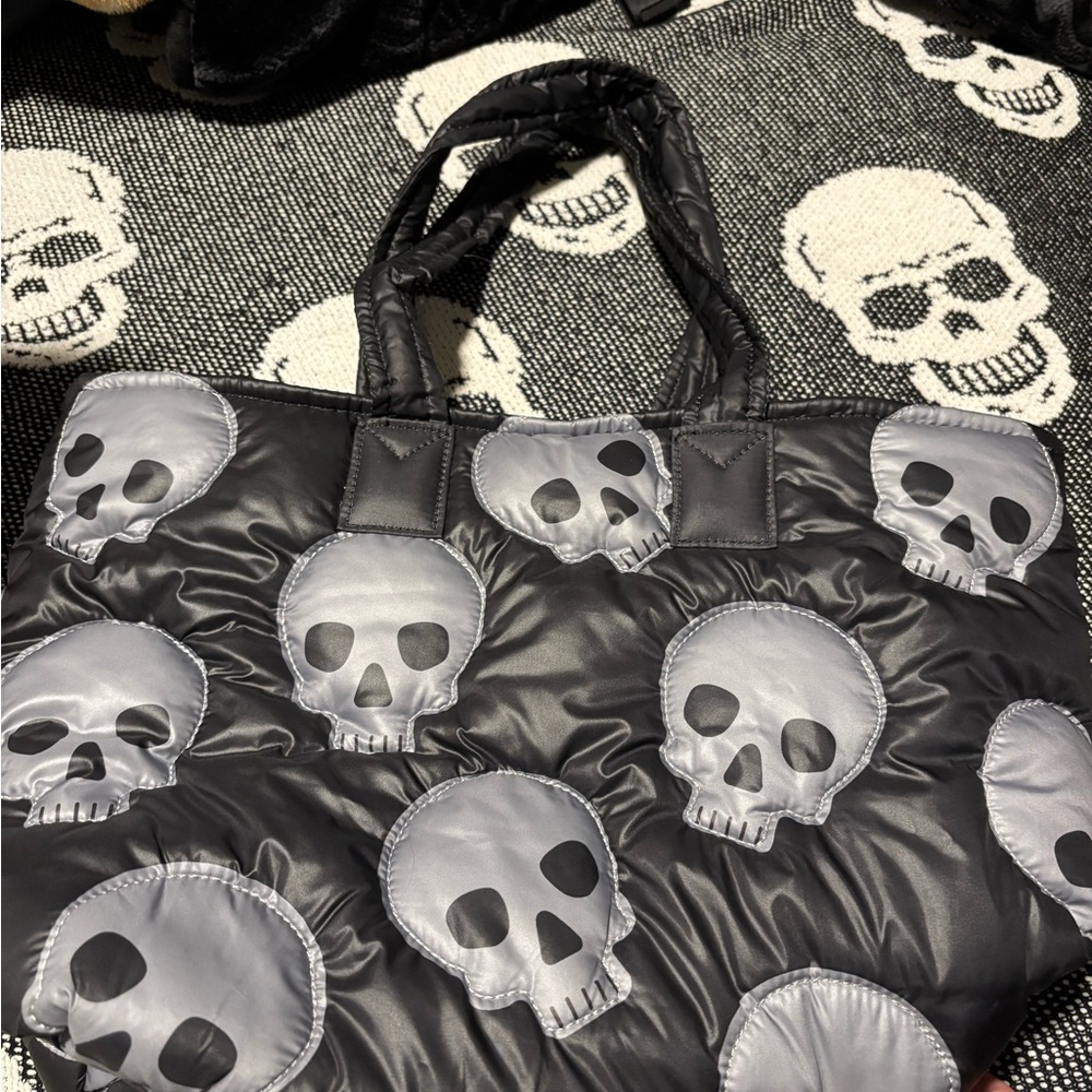 Sincerely Jules Skull Puffer Tote